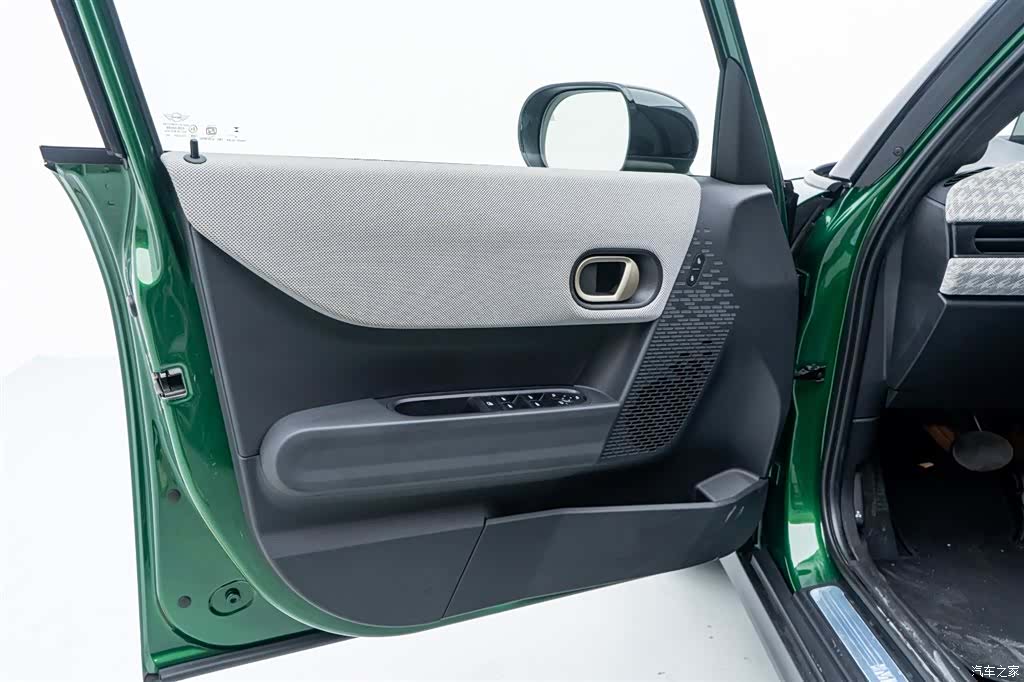 Mini Cooper, 2024 15
