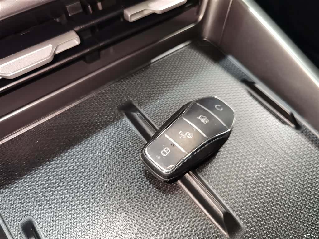 BYD Qin, 2025 17