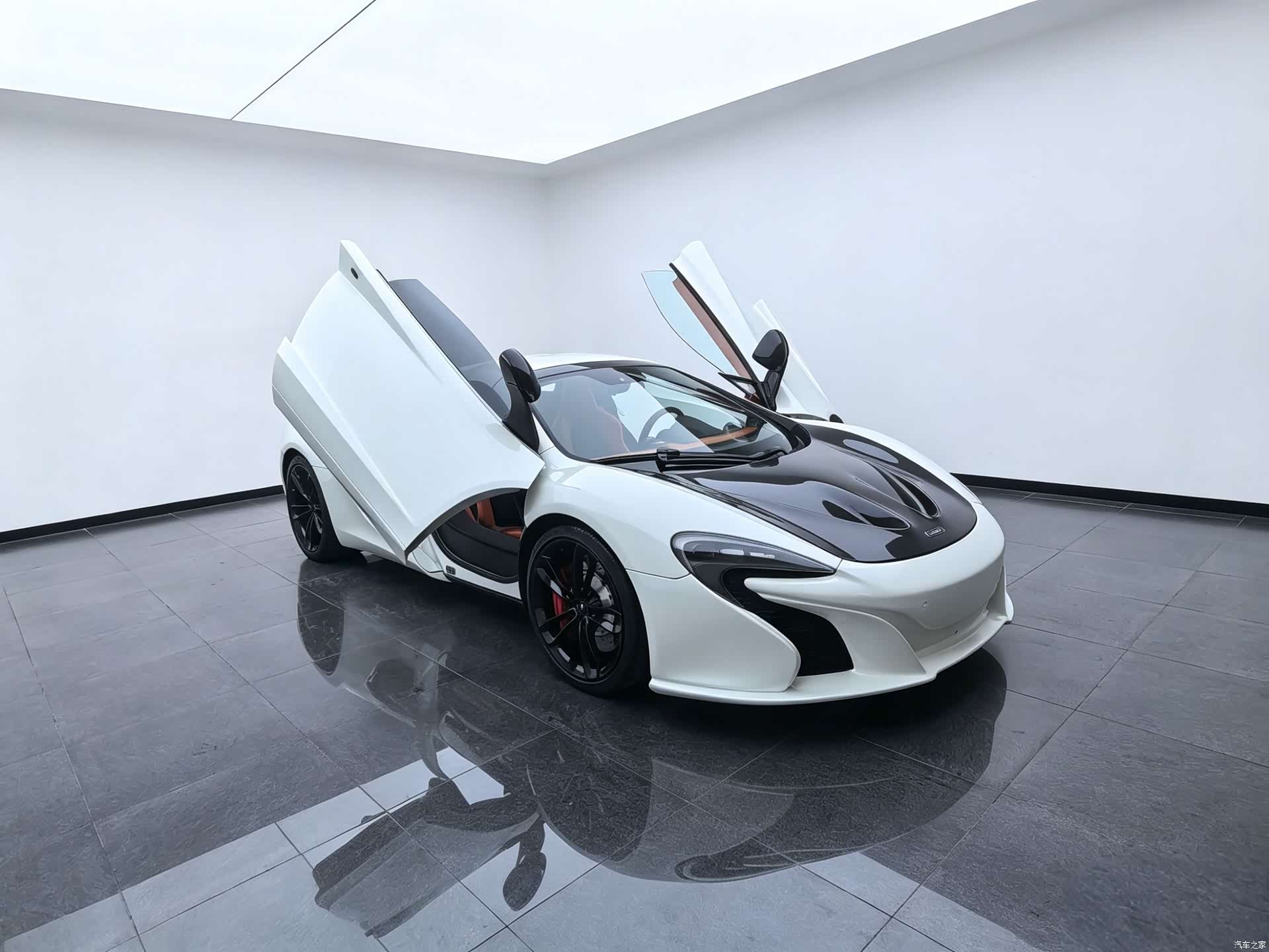 McLaren 12C, 2014 3