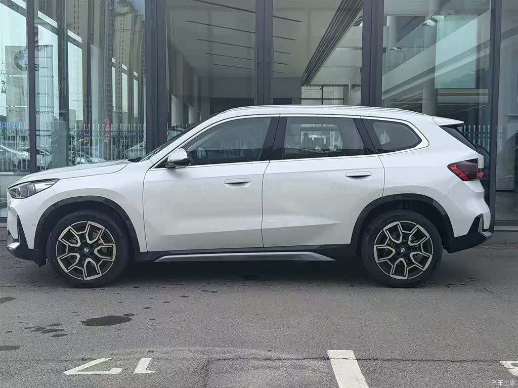 BMW X1, 2025 2