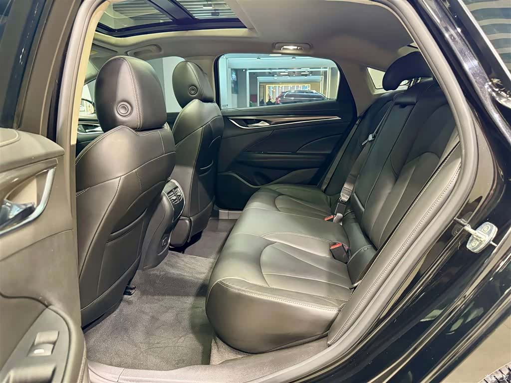 Buick LaCrosse, 2021 20