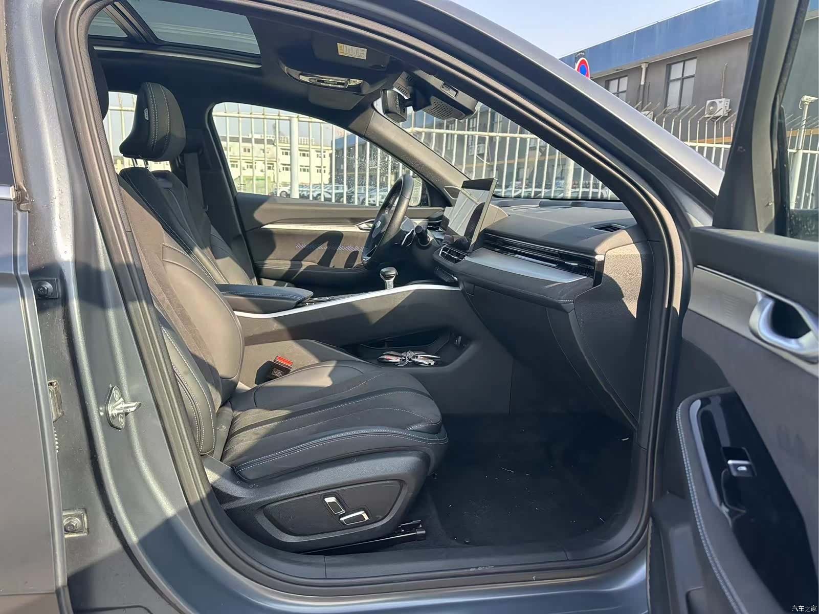 Geely Preface, 2024 8