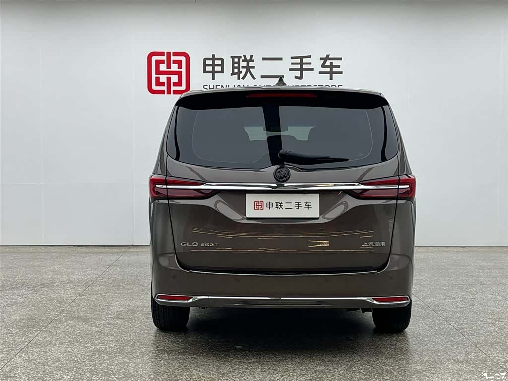 Buick GL8, 2022 2