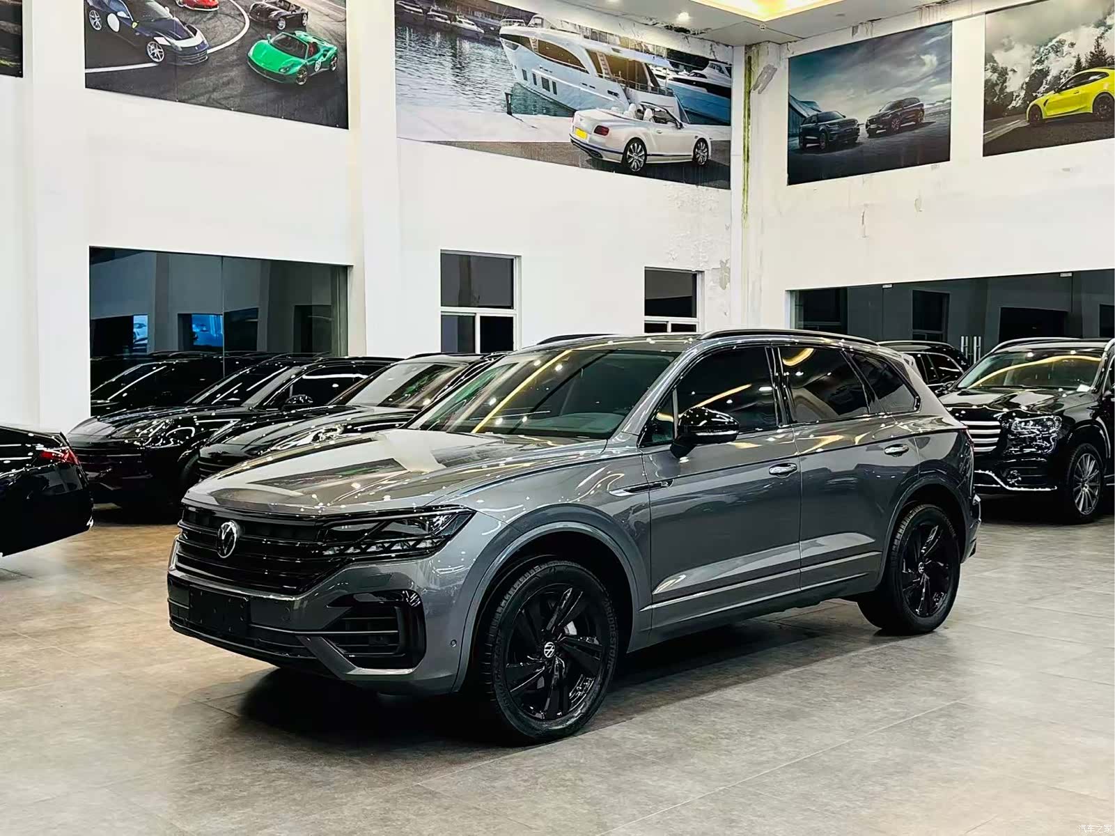 Volkswagen Touareg, 2023 1