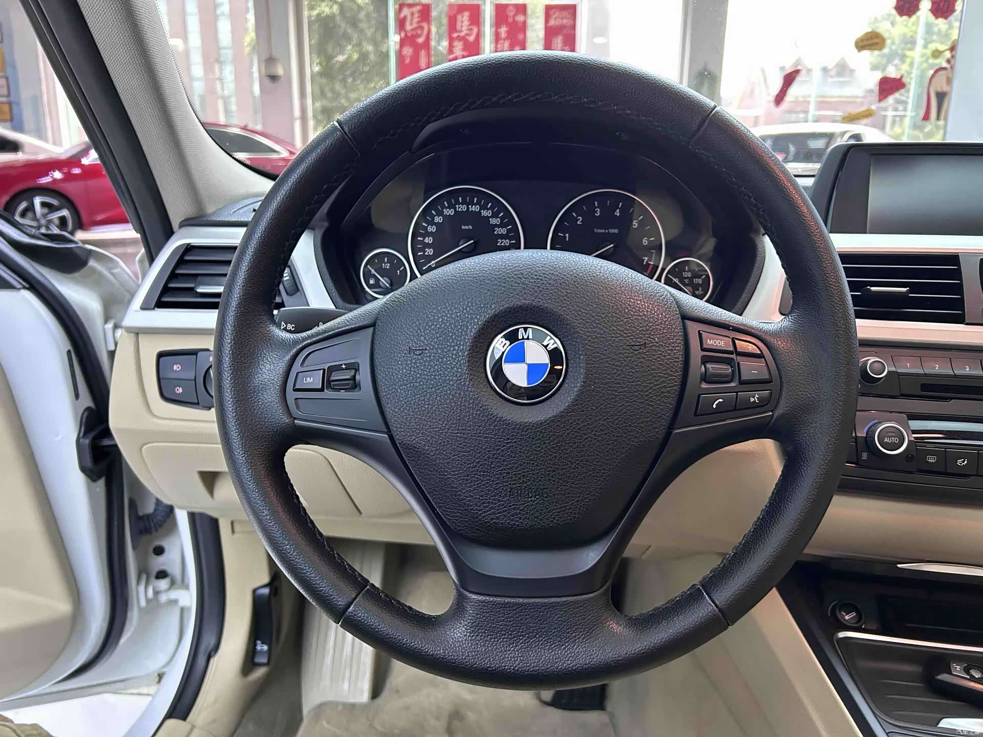 BMW 3 Series, 2015 9
