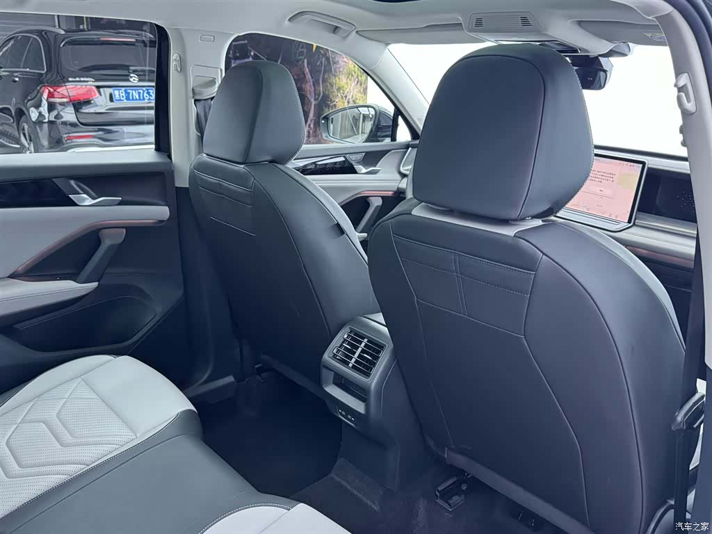 Volkswagen Tayron, 2025 23