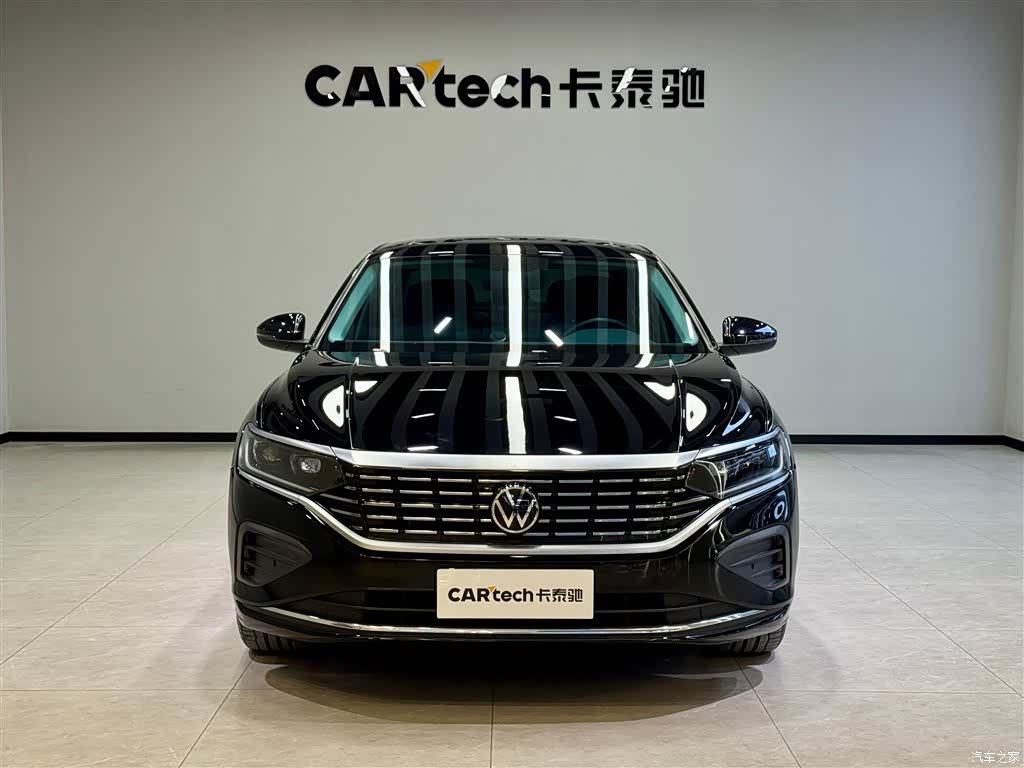 Volkswagen Passat, 2025 3