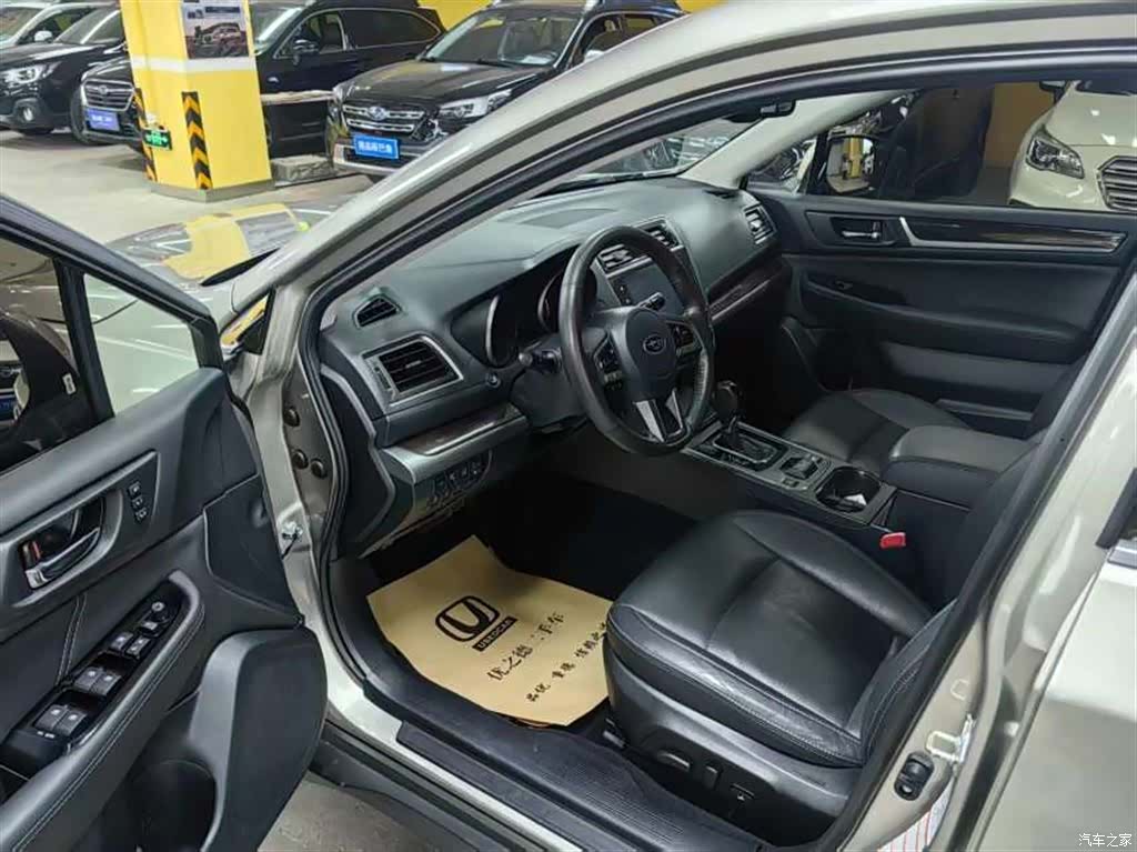 Subaru Outback, 2017 10