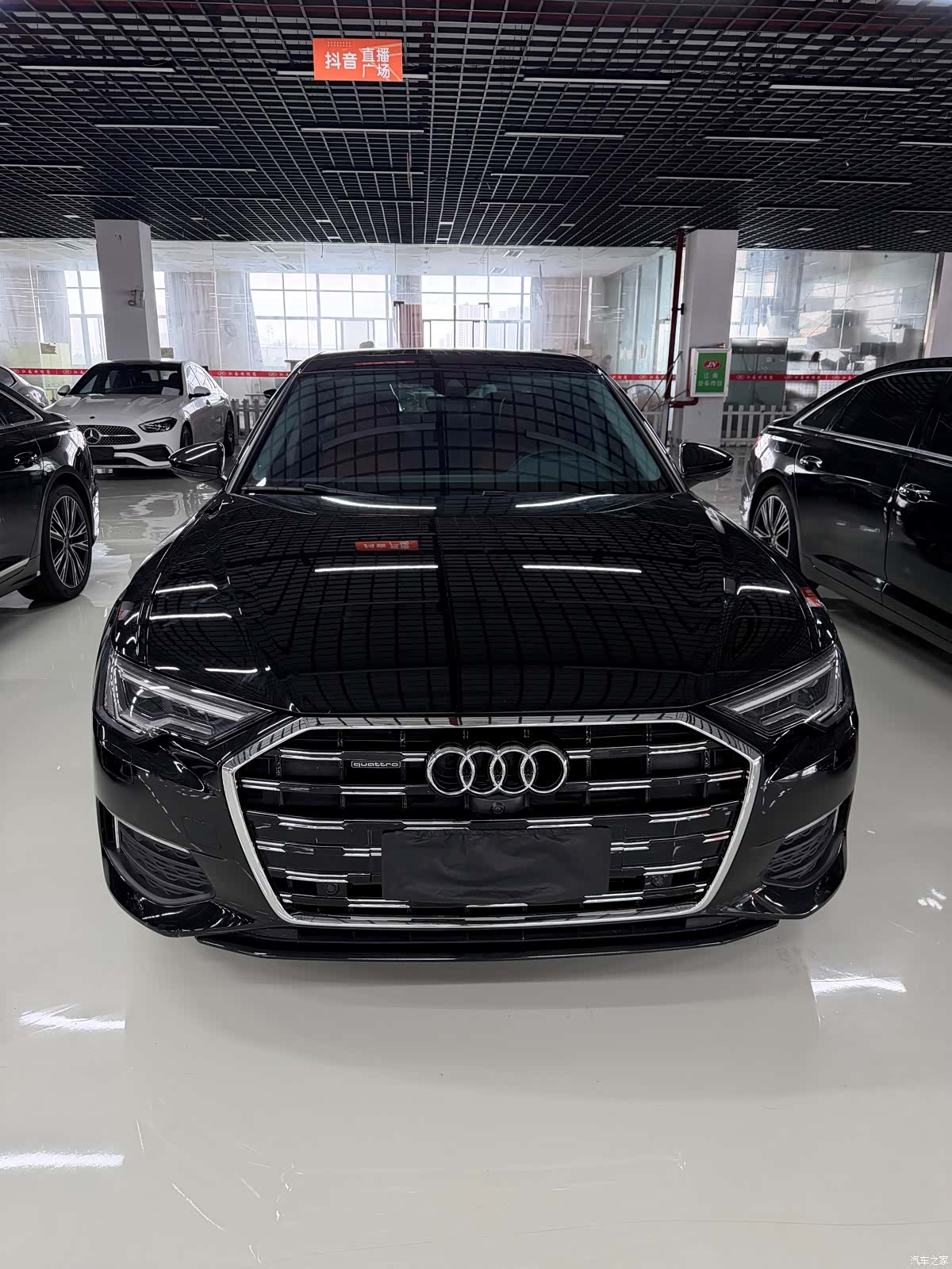 Audi A6L, 2022 1