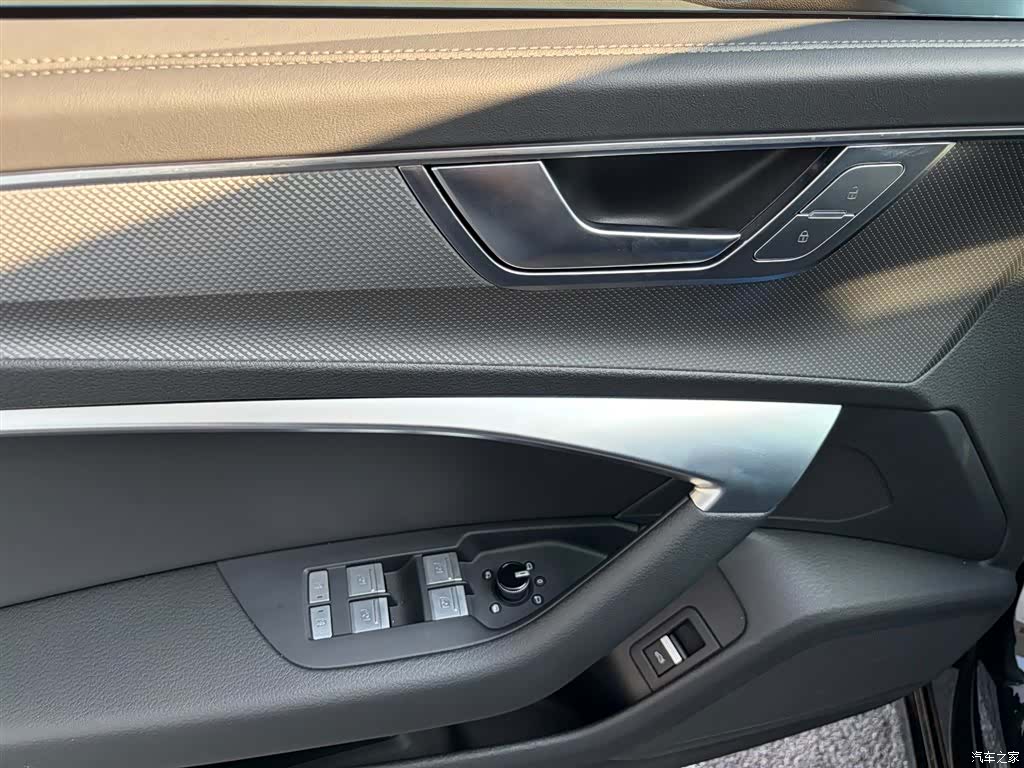 Audi A6L, 2025 14