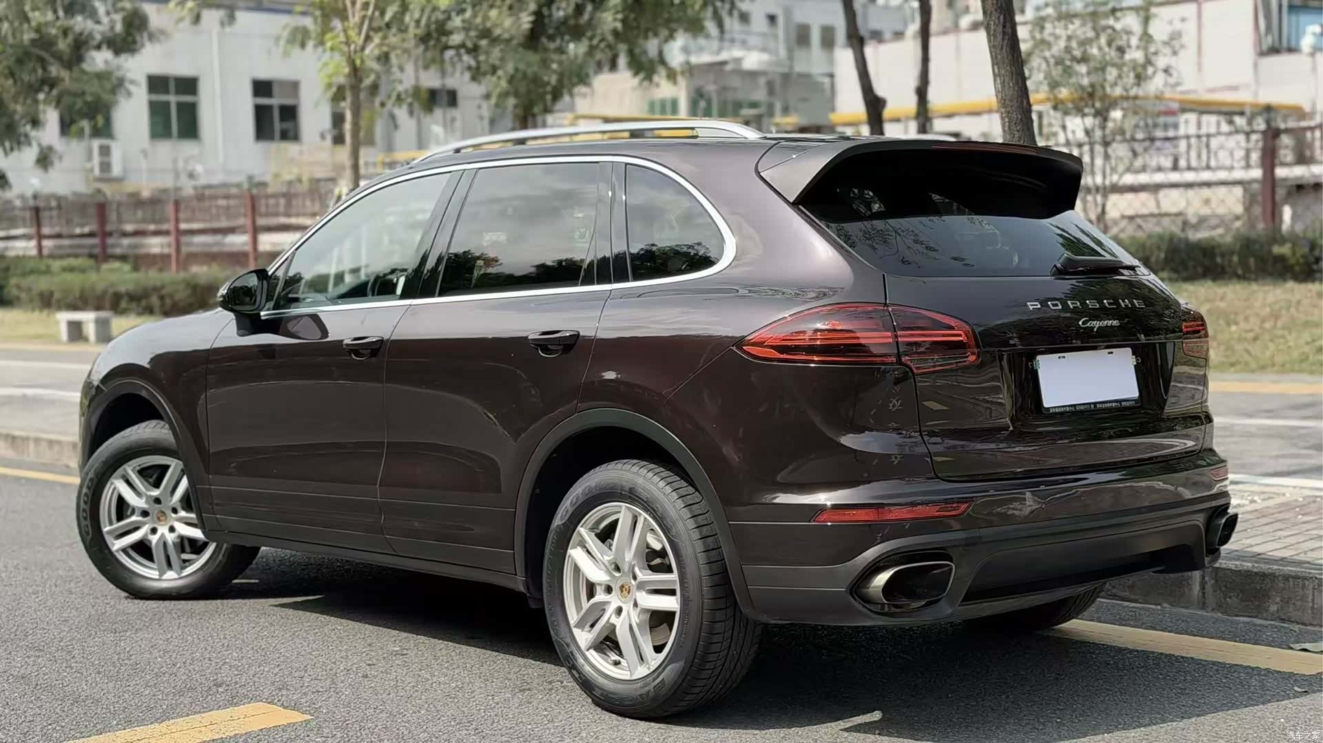 Porsche Cayenne, 2015 10