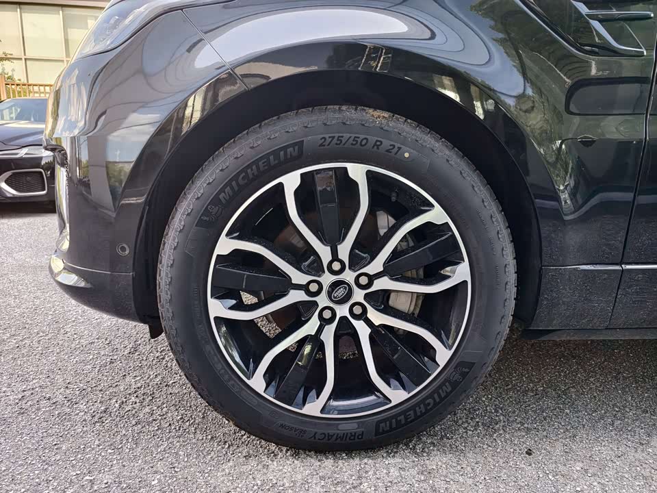 Land Rover Range Rover Sport Land Rover Range Rover Sport
