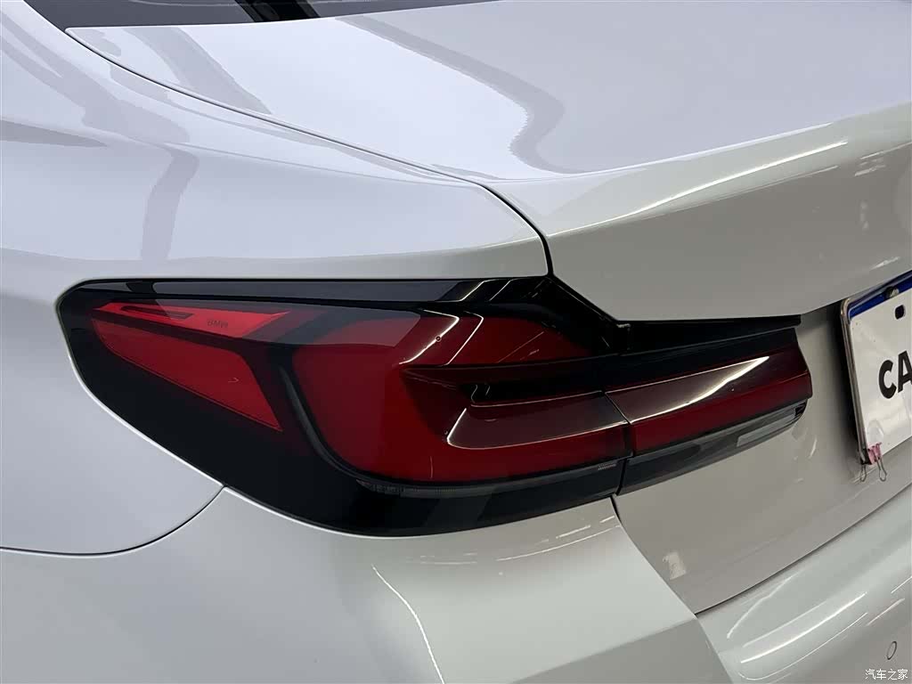 BMW 5 Series, 2022 10