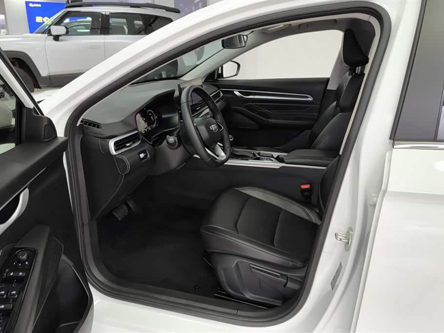 Geely Emgrand Geely Emgrand