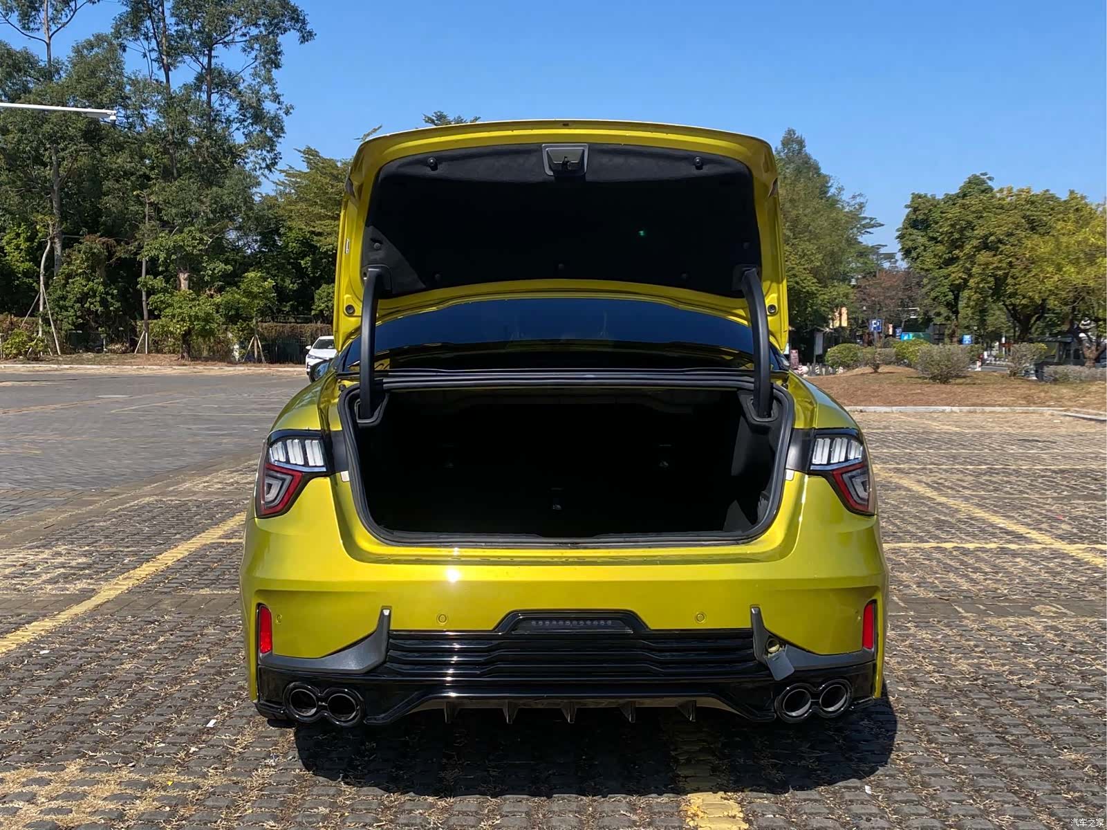Lynk & Co 02, 2021 18