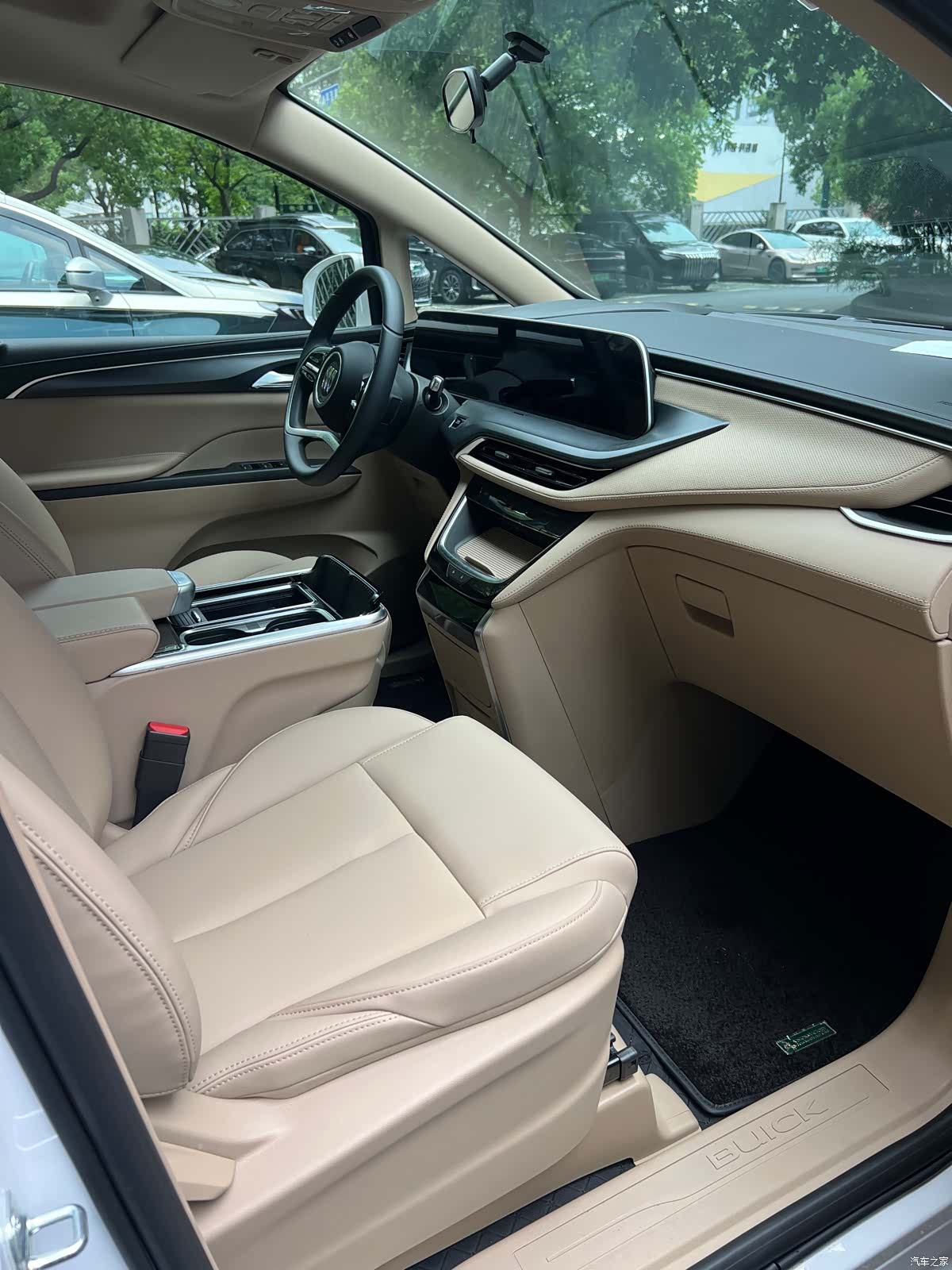 Buick GL8, 2025 7