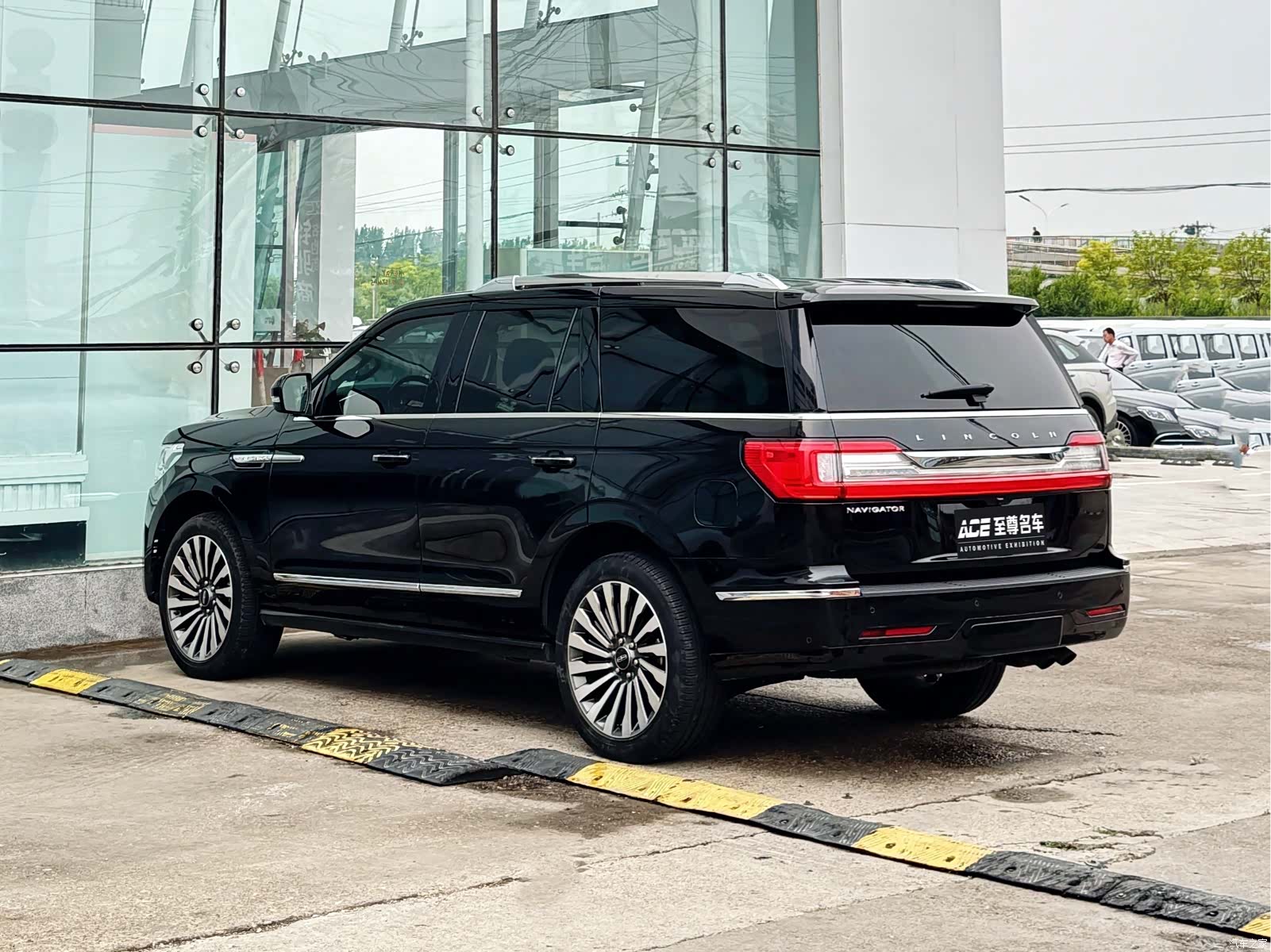 Lincoln Navigator, 2019 6