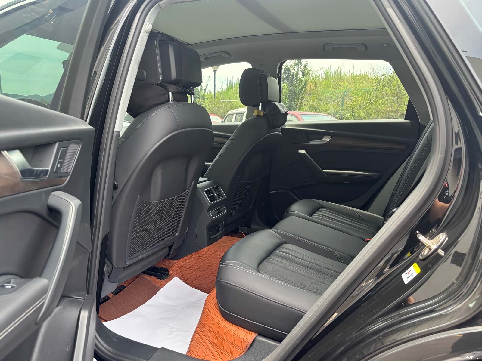 Audi Q5L, 2022 11