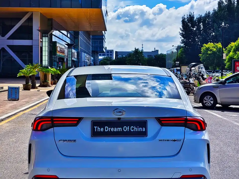 Trumpchi Shadow Leopard
