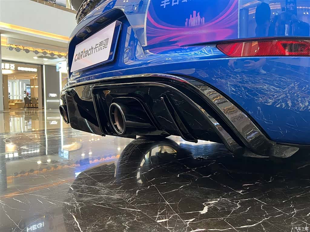 Porsche Cayman, 2018 11