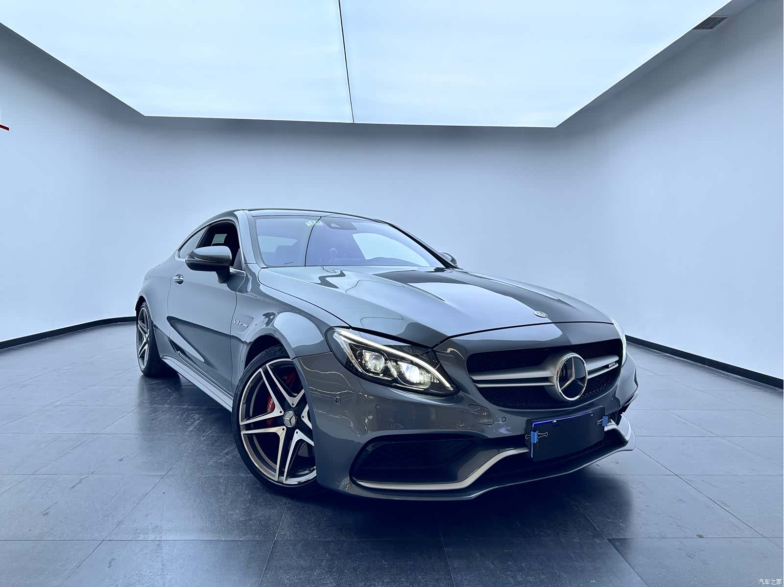 Mercedes-Benz C-Class, 2020 3