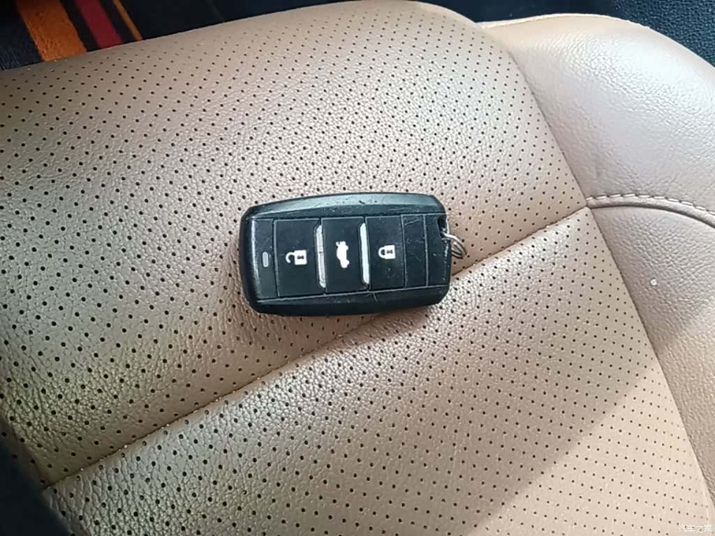 Changan CS75, 2017 9