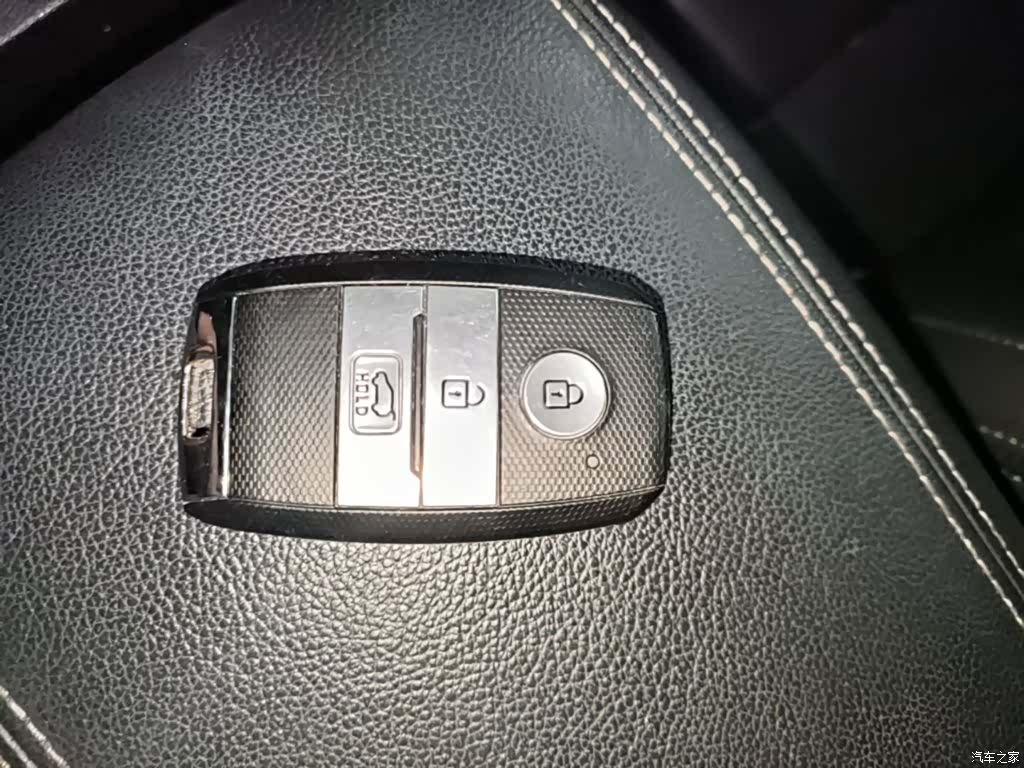 Kia KX5, 2016 9