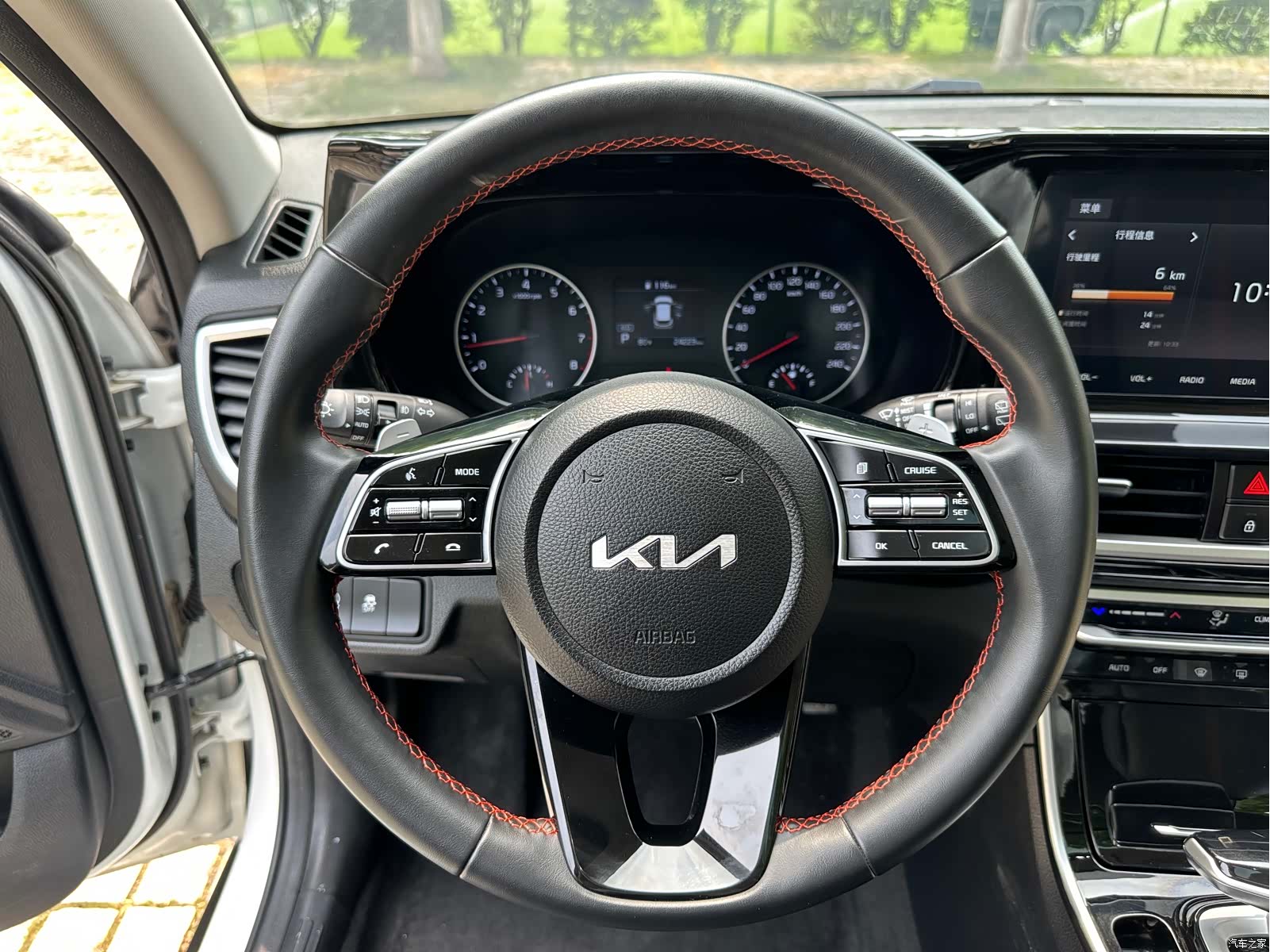 Kia KX3, 2022 7