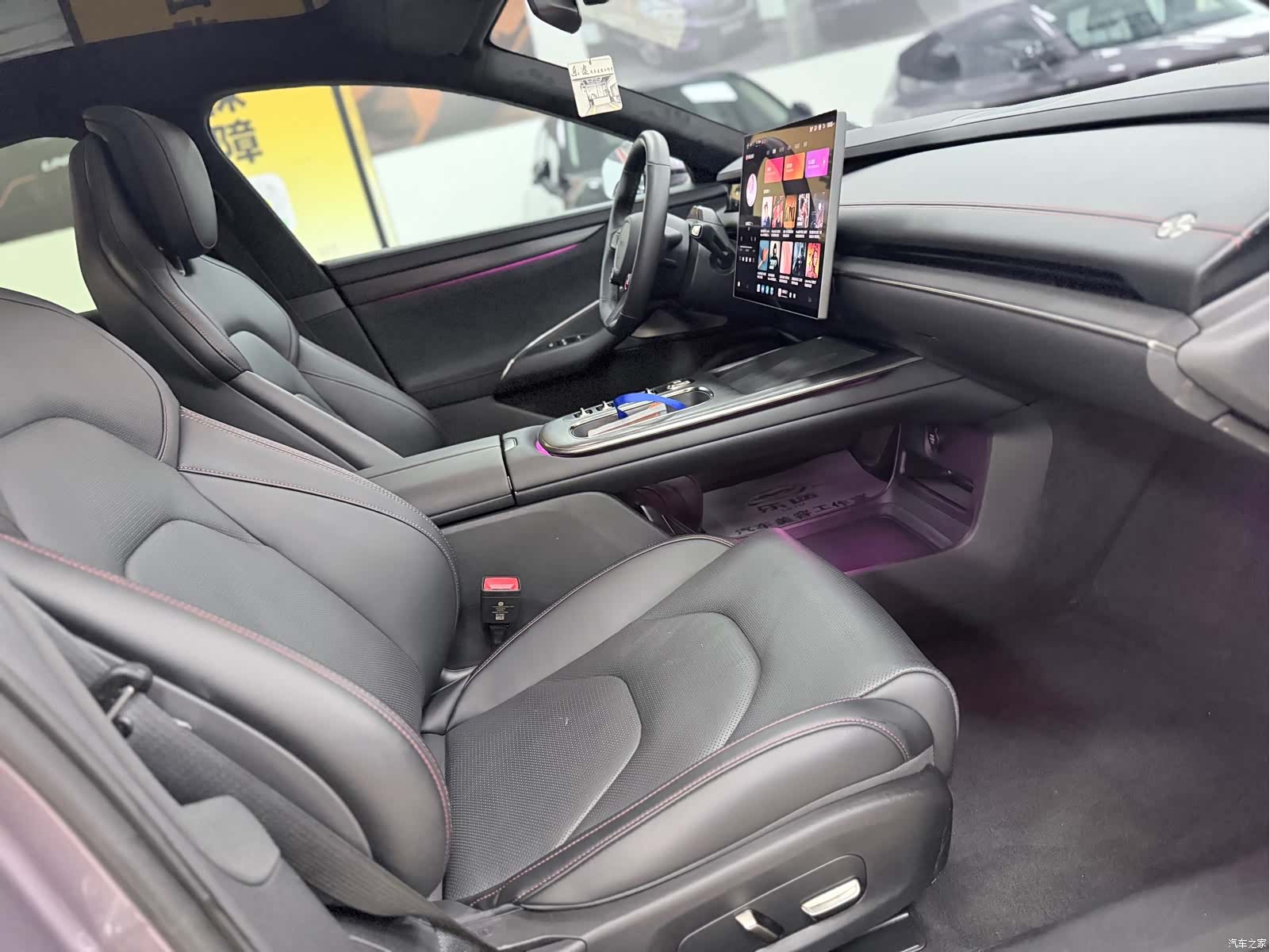 Xiaomi SU7, 2024 12
