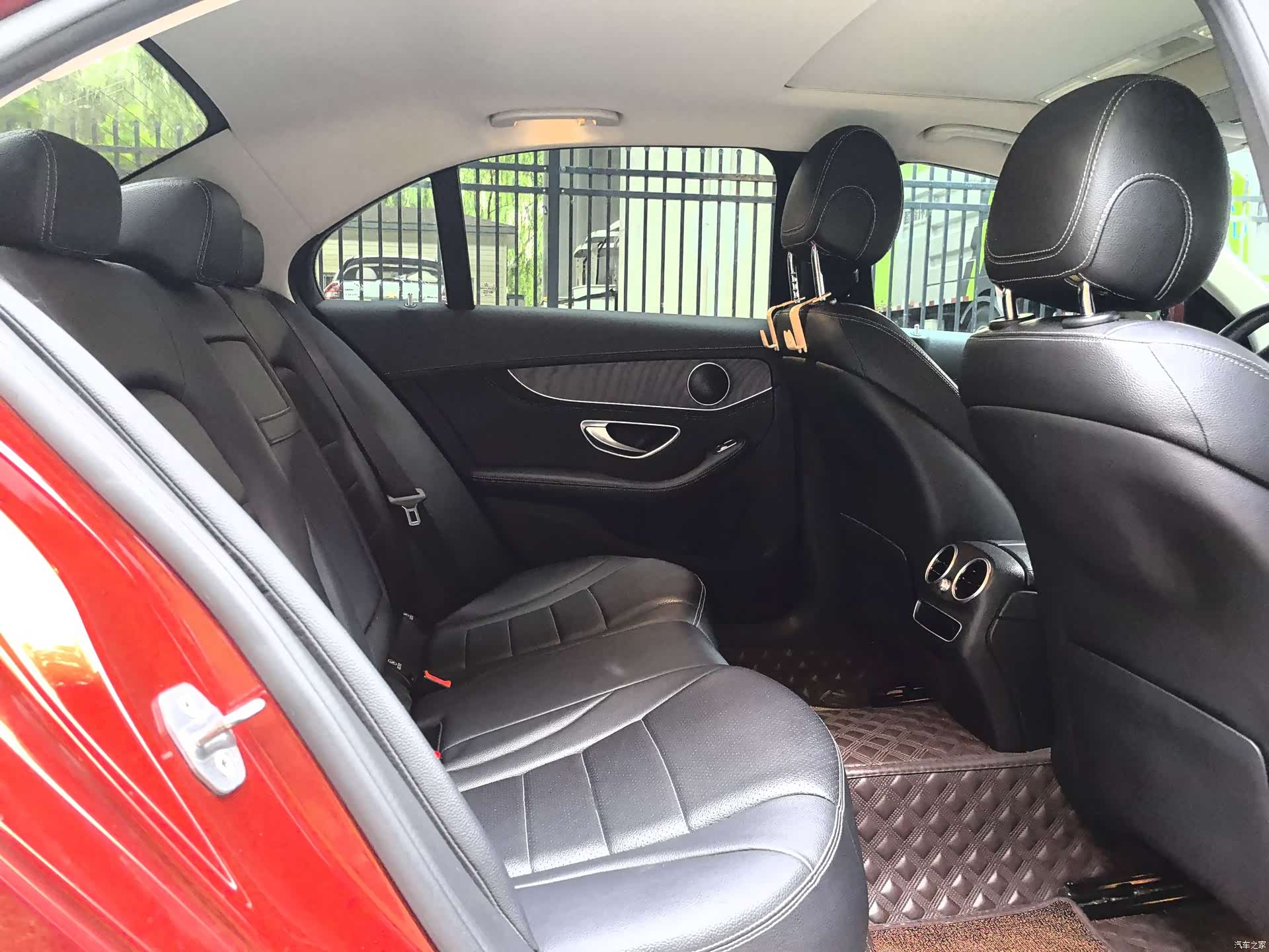 Mercedes-Benz C-Class, 2020 7