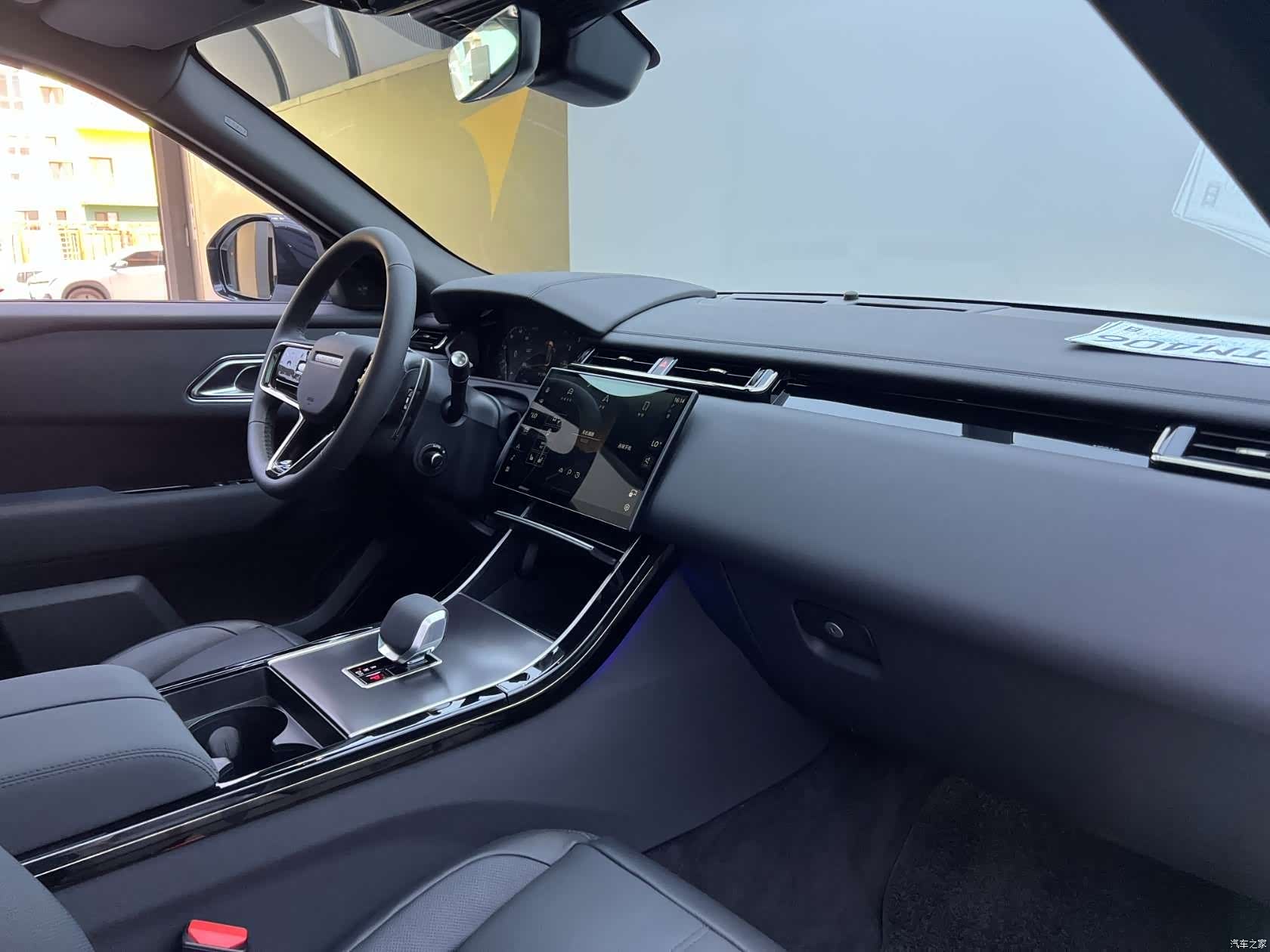 Land Rover Range Rover, 2026 8