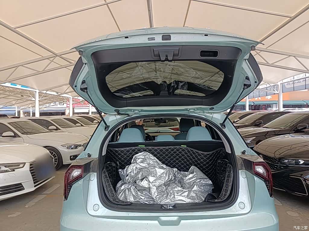 Geely E, 2024 19