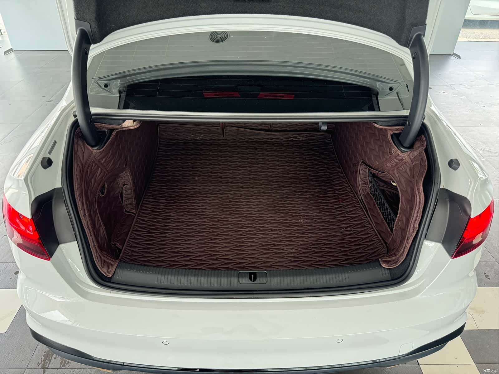 Audi S4, 2022 9