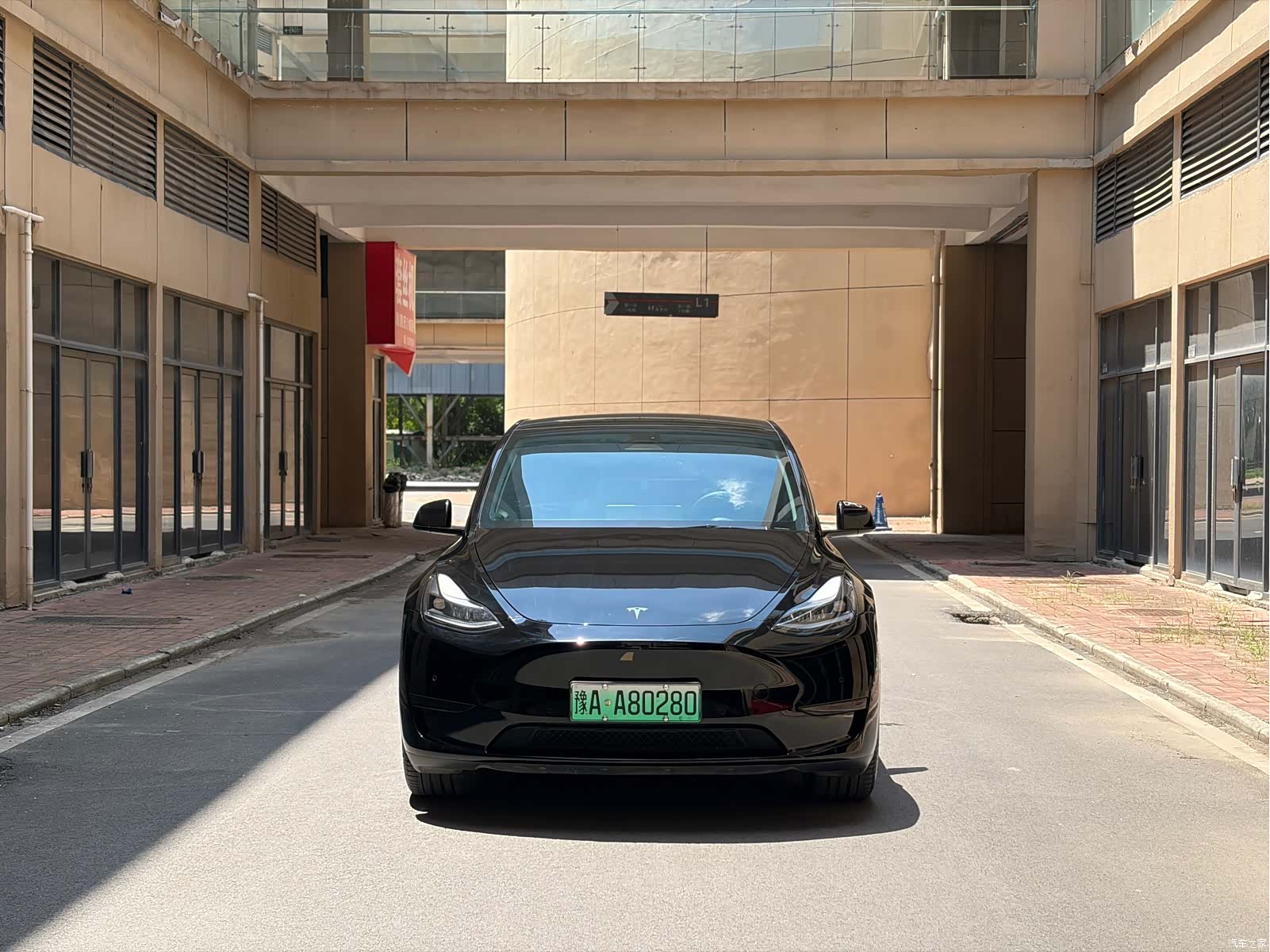 Tesla Model Y, 2023 2
