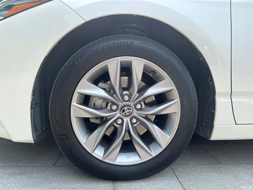 Toyota Avalon, 2020 10