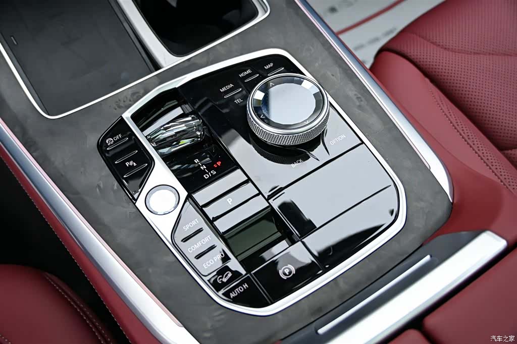 BMW X5, 2025 18