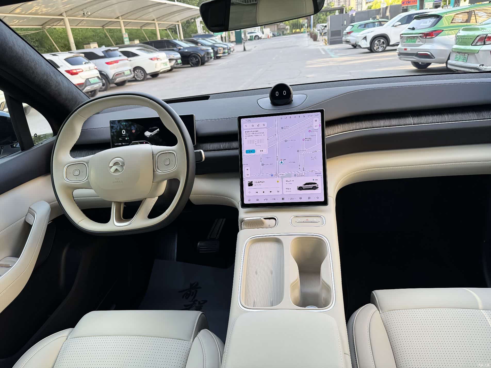 NIO ES6, 2025 8