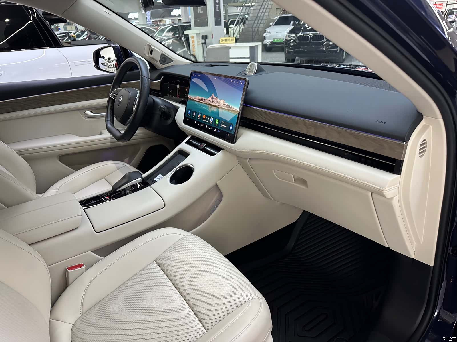 AITO M5, 2022 21