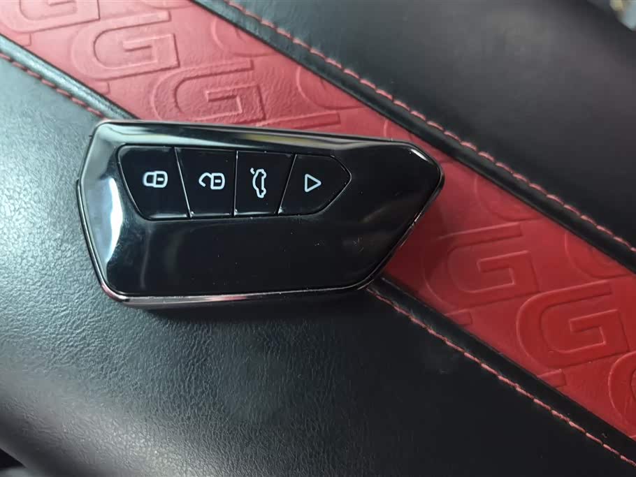 Trumpchi Shadow Leopard