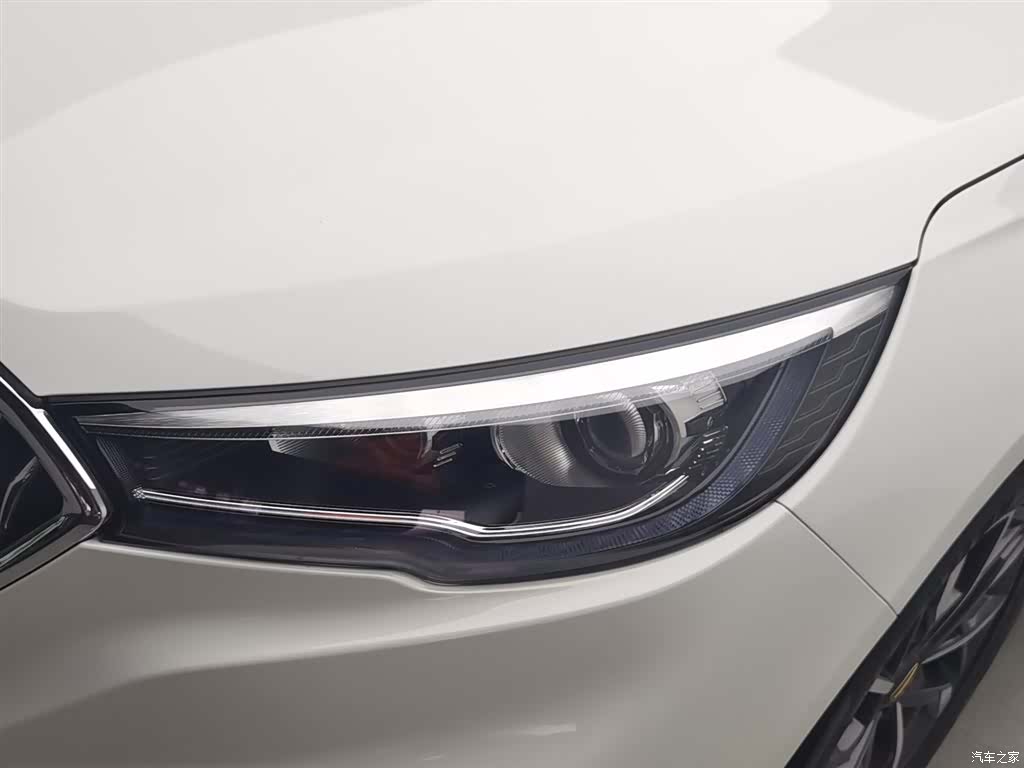 Hongqi H5, 2020 7
