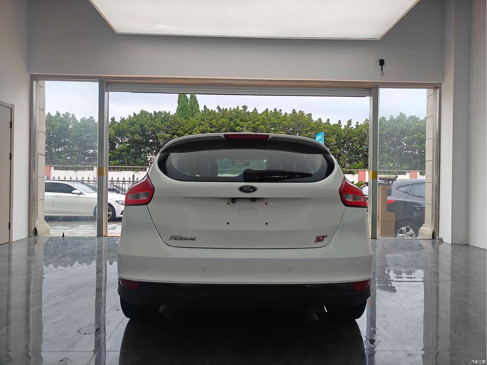 Ford Focus, 2019 4