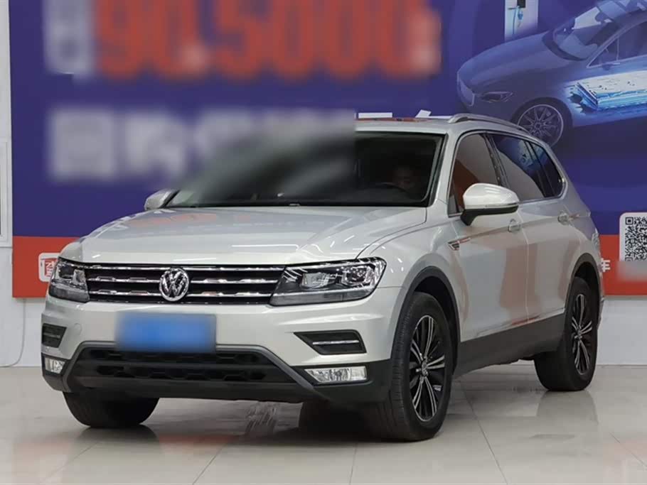 Volkswagen Tiguan L