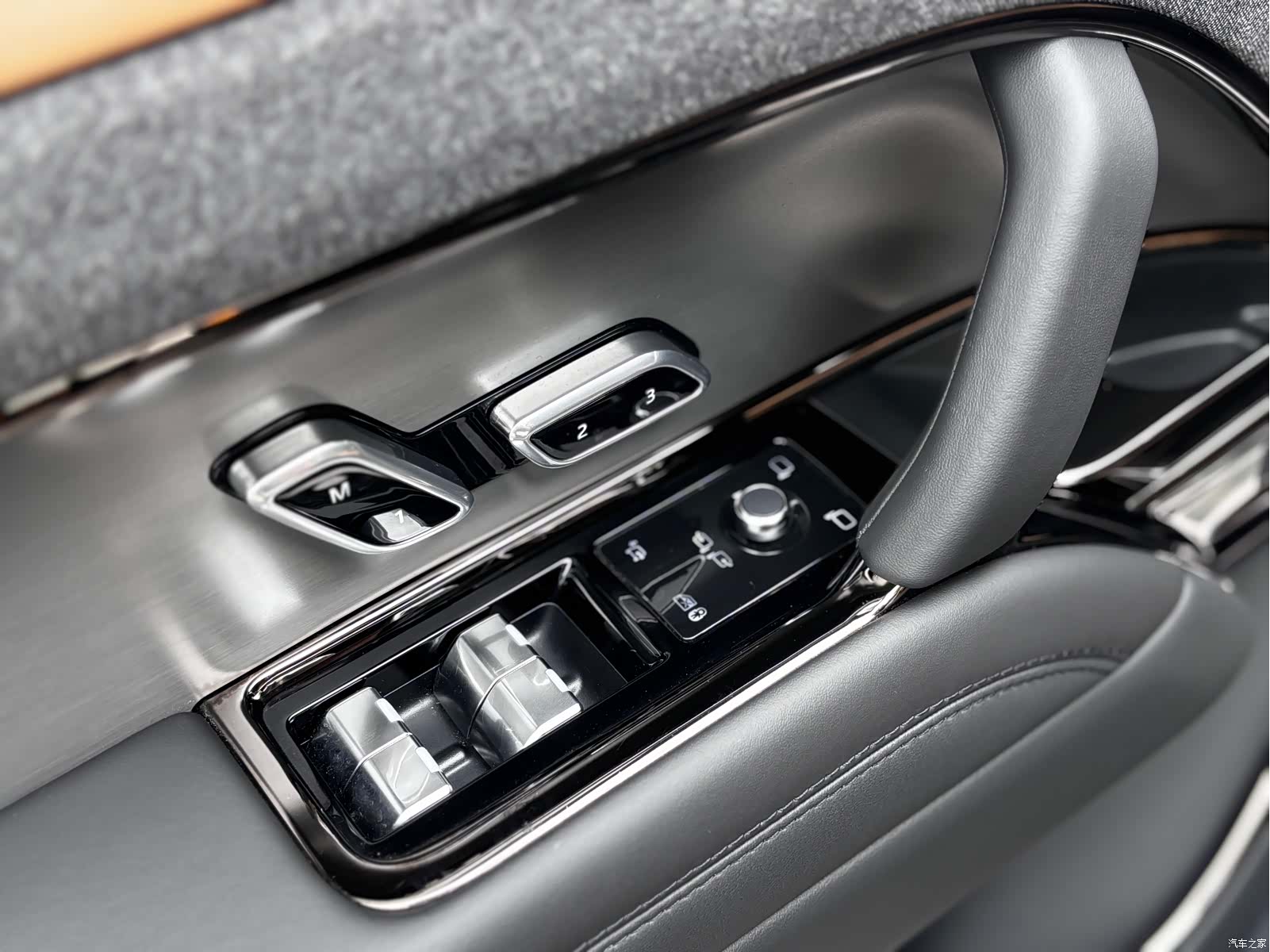 Land Rover Range Rover, 2024 14