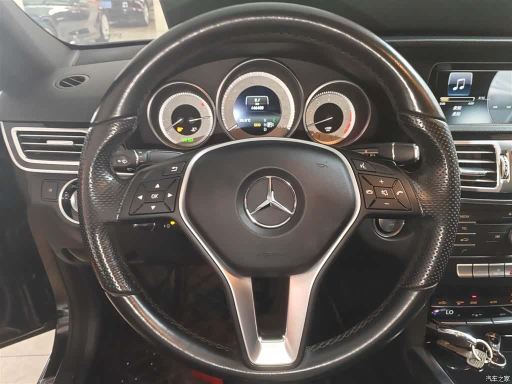 Mercedes-Benz E-Class, 2015 7
