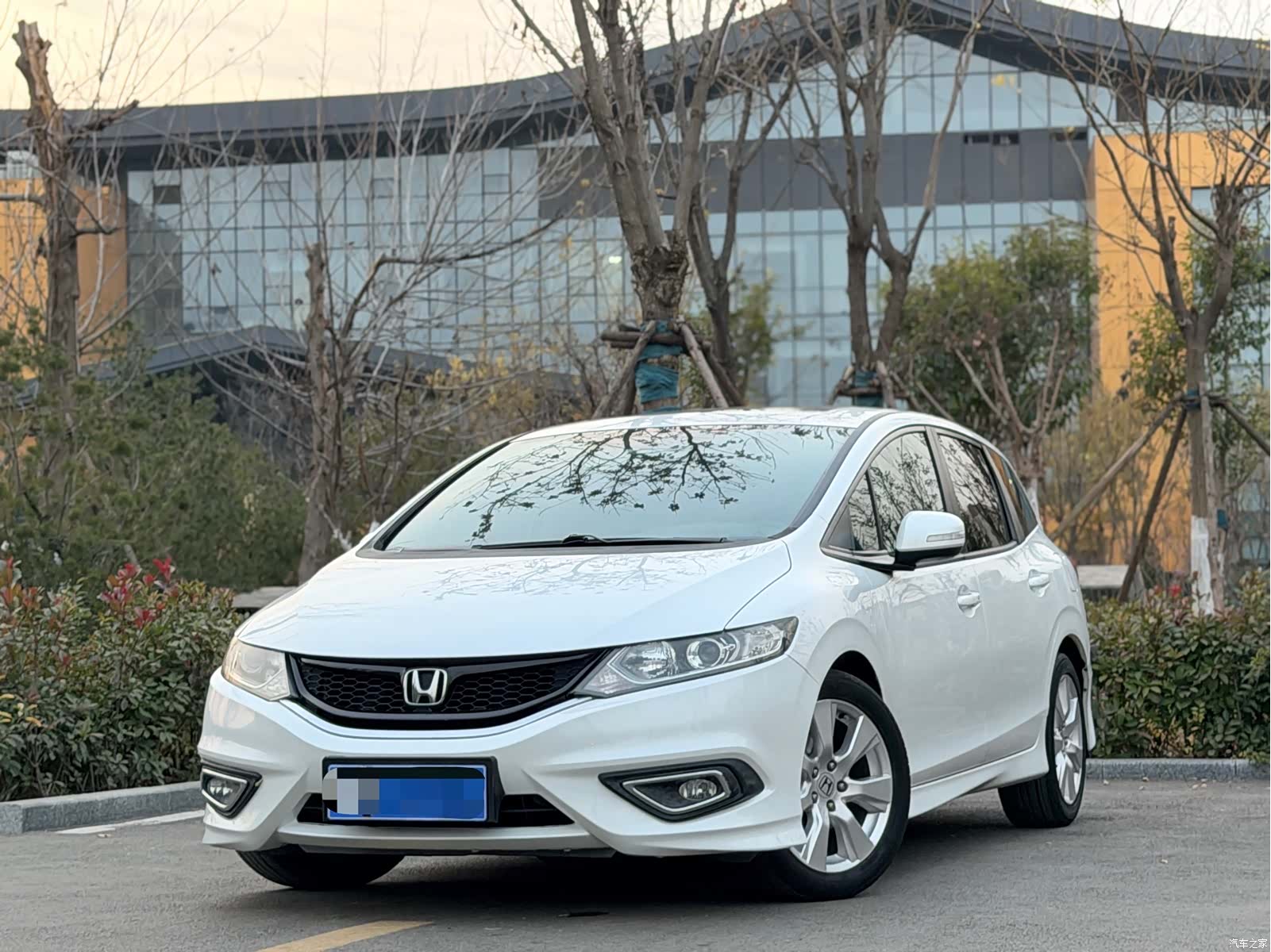 Honda Jade, 2016 1