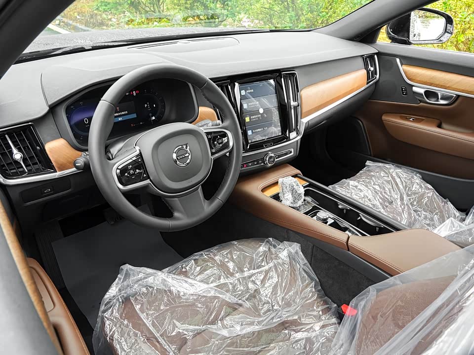 Volvo S90