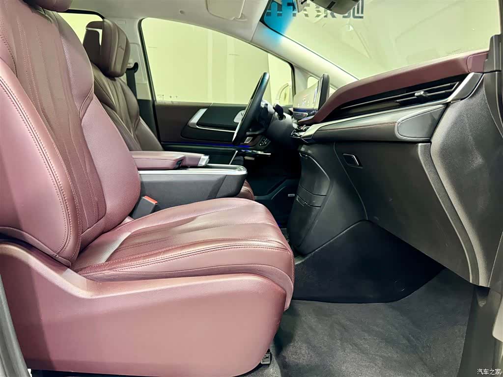 Buick Century, 2023 18