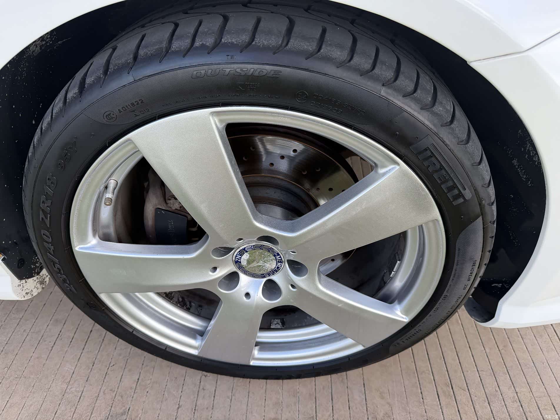 Mercedes-Benz E-Class, 2013 19