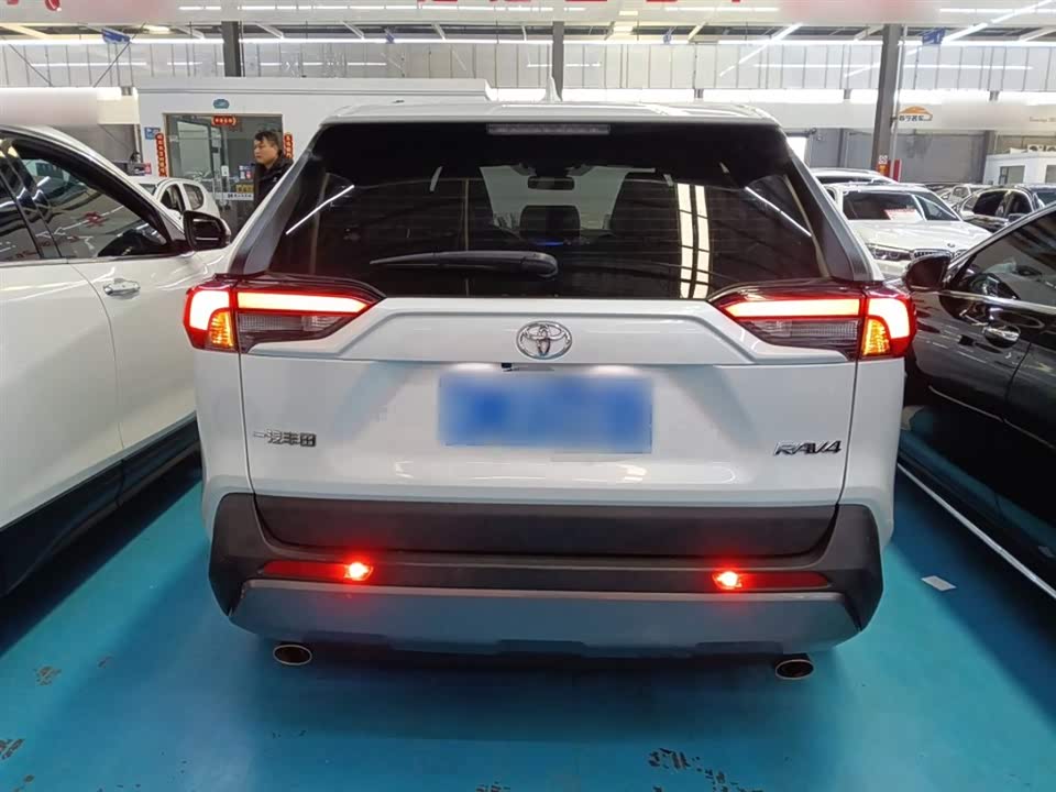 Toyota RAV4 Rongfang