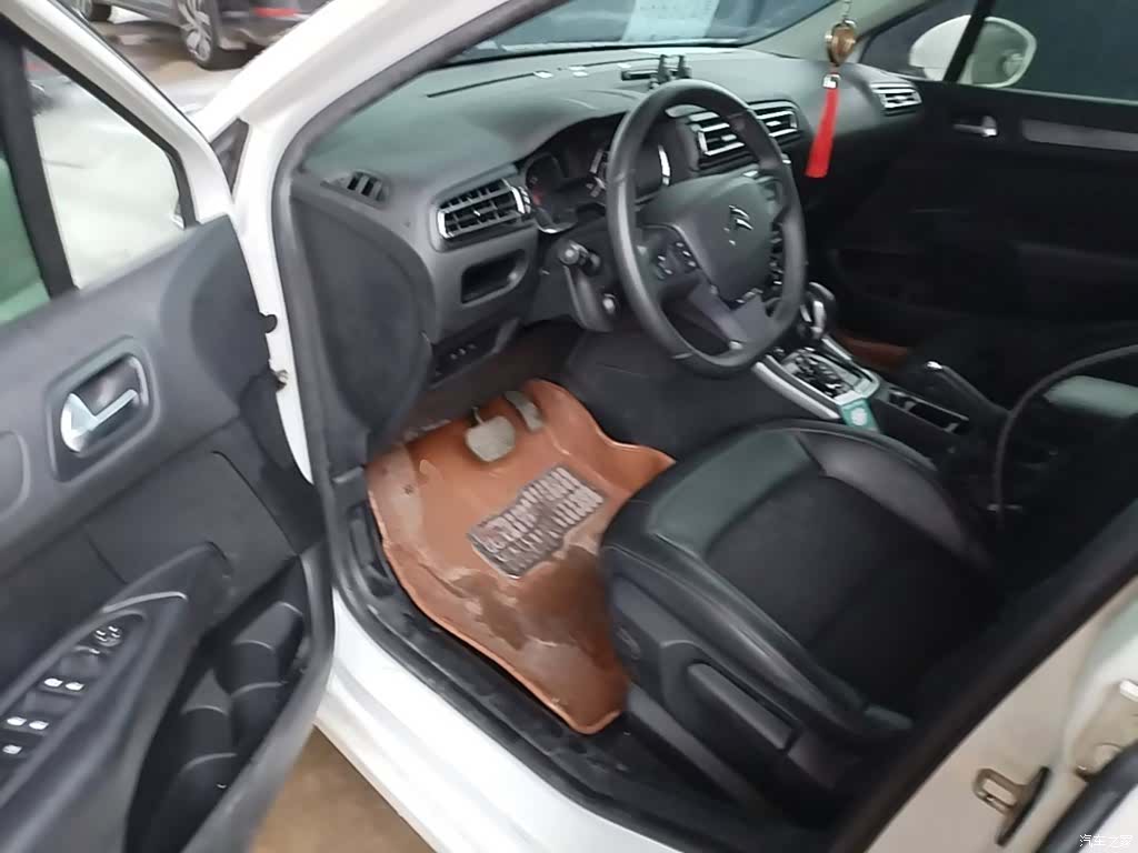 Citroen C4, 2017 16